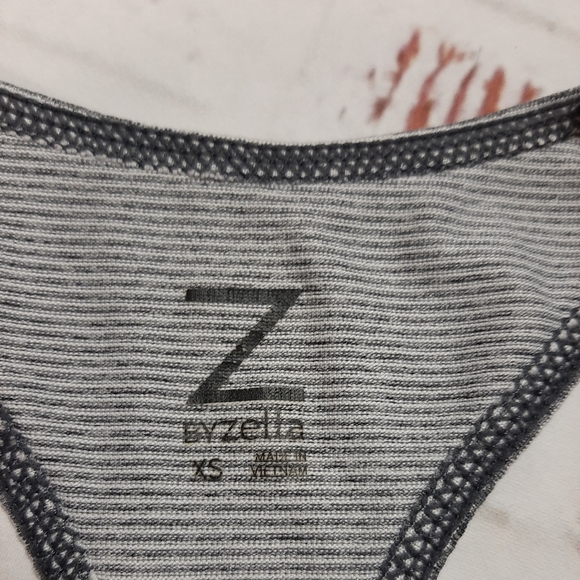 Z by zella workout tank top - Picture 4 of 6